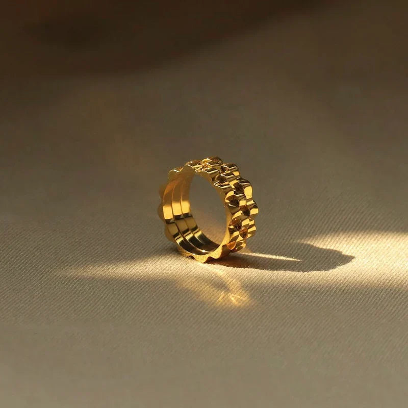 Jubulee Ring